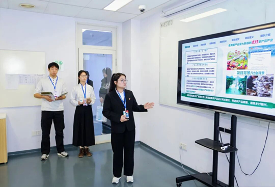 2025年iCAN大賽西北賽區(qū)決賽在西安歐亞學(xué)院圓滿落幕，展現(xiàn)信息電子技術(shù)服務(wù)新活力